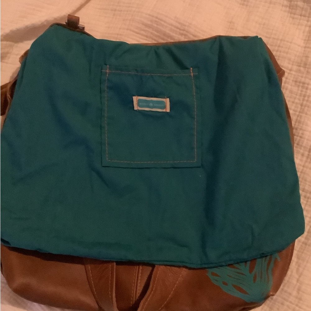 Twilight Bella Bag Stitch and Swash Large Hobo (*Flaws) - Picture 9 of 14